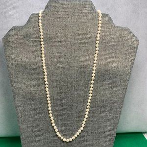 21" Ivory Faux 4cm Pearl Necklace. Individually Knotted. Silk Strand. (167)